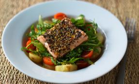 Crisp salmon salad Crisp salmon salad